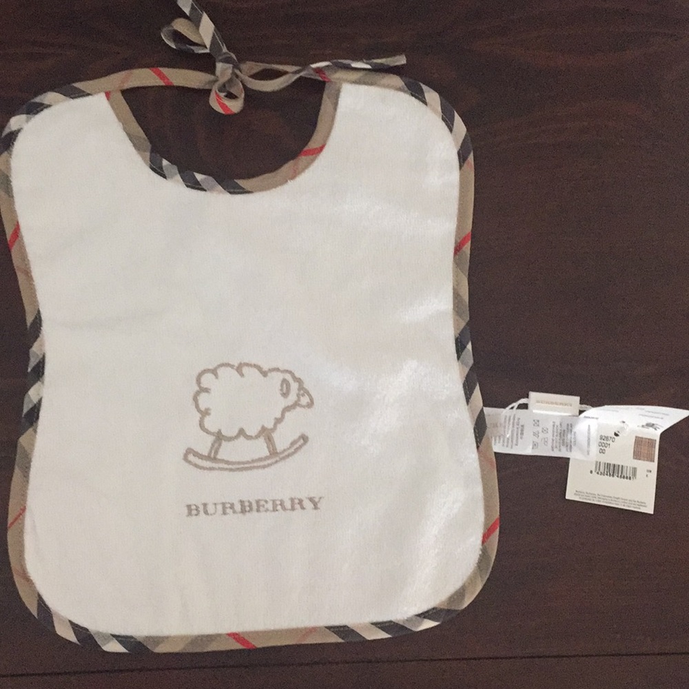 BURBERRY Authentic NWT Bib
